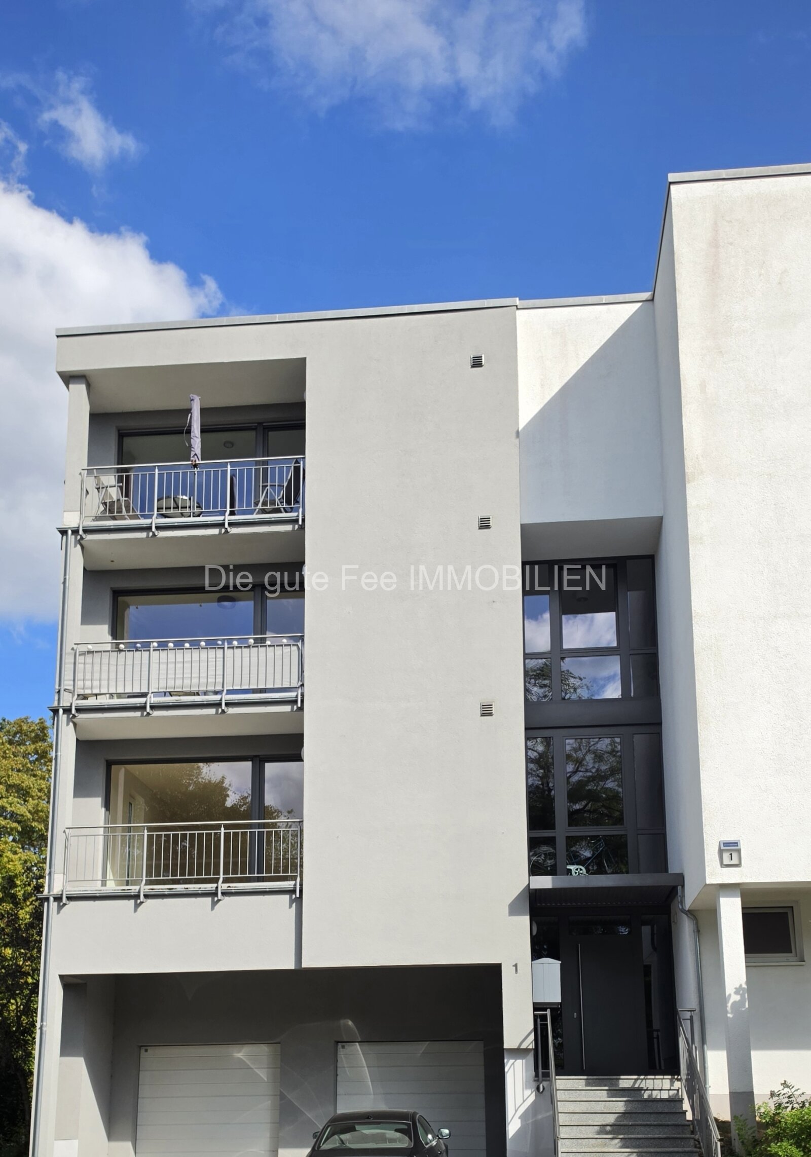 Schöne, helle 2 - ZKB - Wohnung mit Balkon in Heiligkreuz Schöne, helle 2 - ZKB - Wohnung mit Balkon in Heiligkreuz