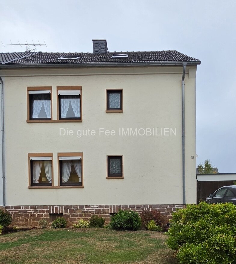 Einfamilien/Zweifamilienhaus in begehrter Traumlage in Trier Heiligkreuz Einfamilien/Zweifamilienhaus in begehrter Traumlage in Trier Heiligkreuz